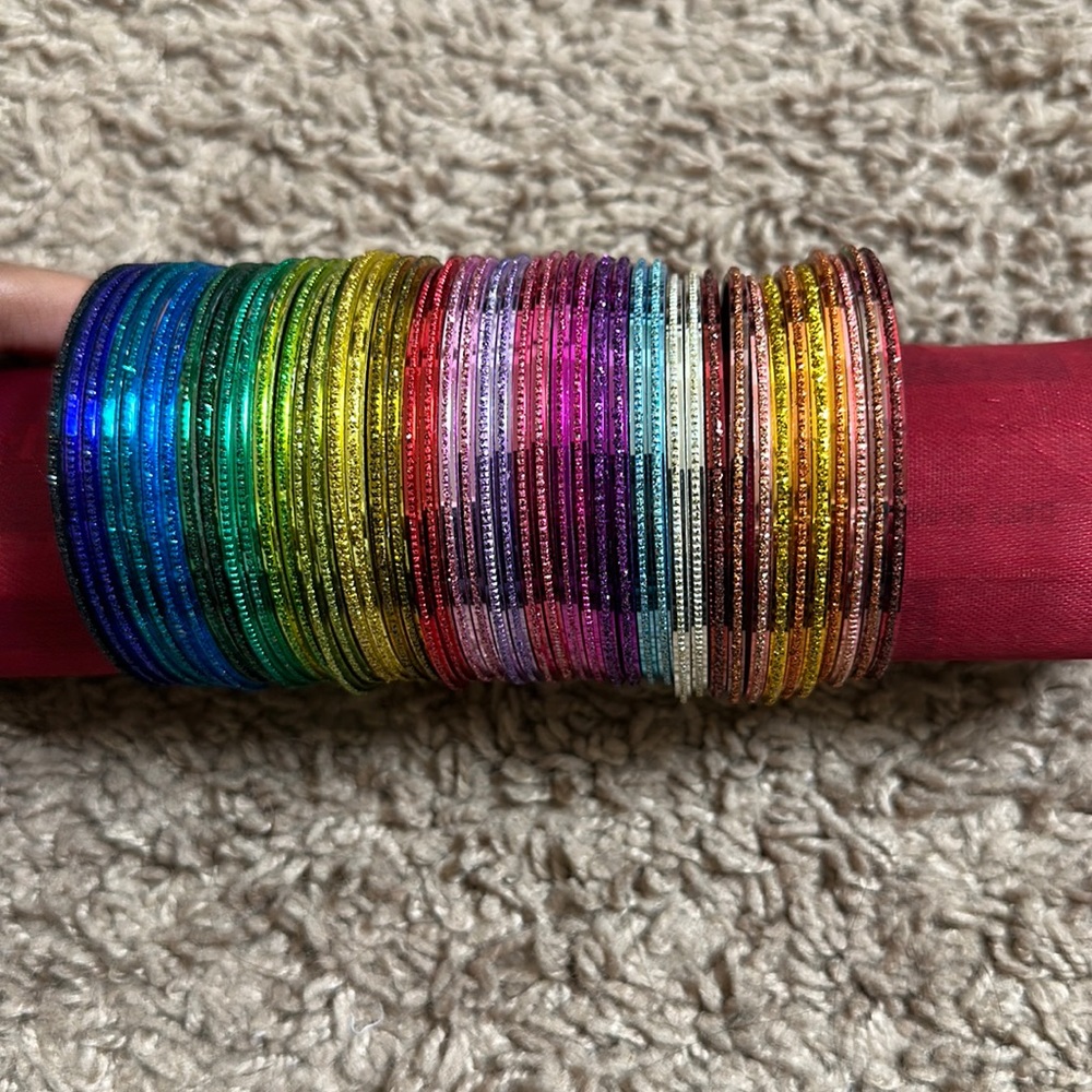 Multi colored glitter bangles - Picture 3 of 3